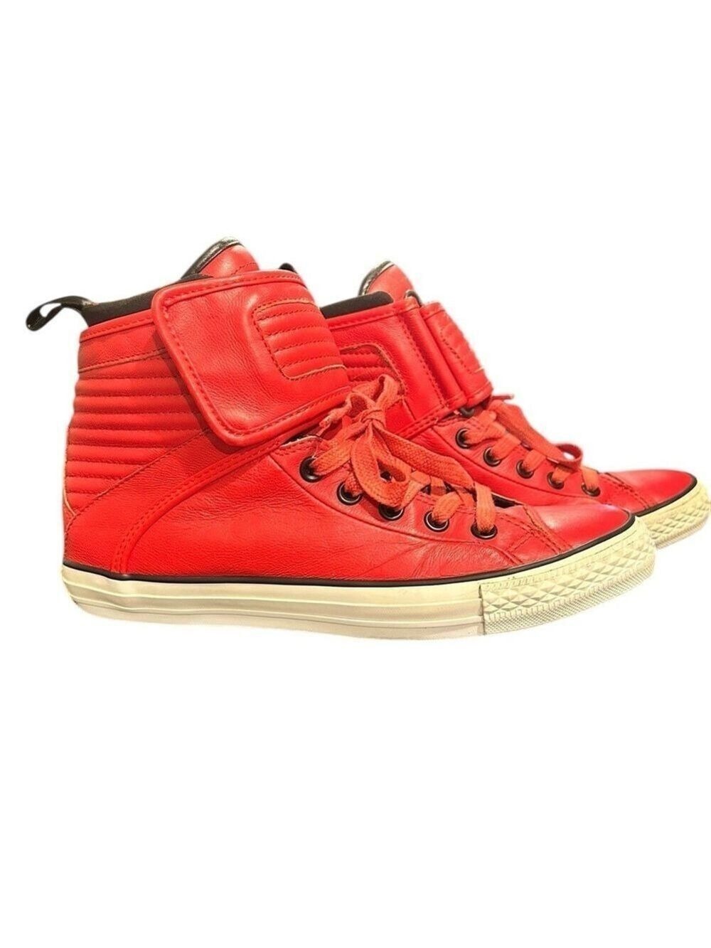 Converse CT Hydro Mid Red Black Leather High
Top Sneakers Unisex M8 W10